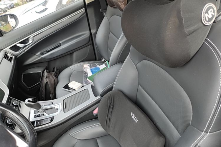 GEELY Emgrand GS 2018 car image #15