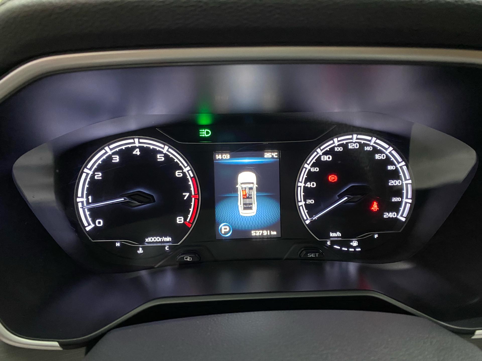 GEELY Vision X6 2020 car image #19