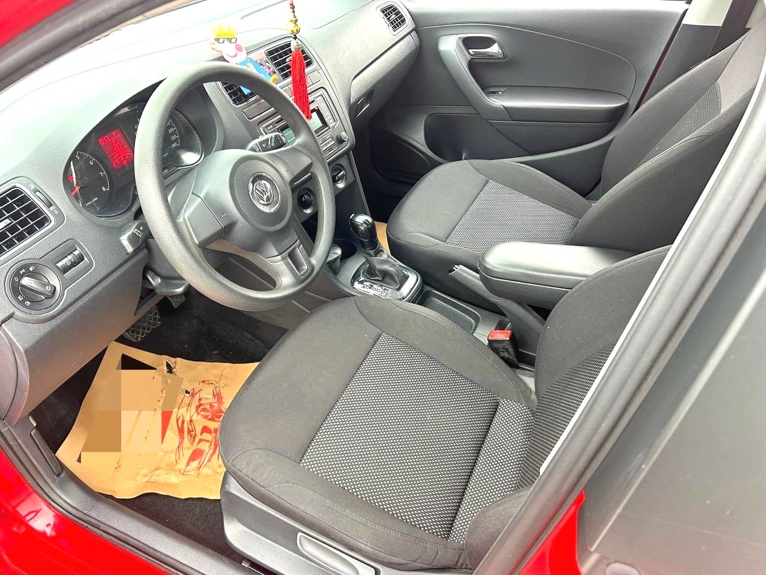 Volkswagen Polo 2013 car image #3