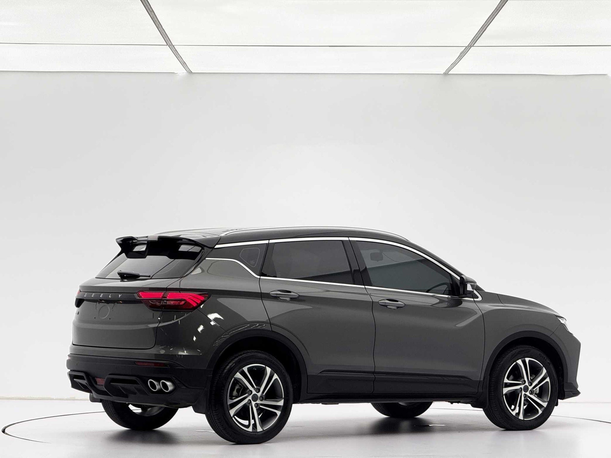 GEELY Coolray 2022 car image #3