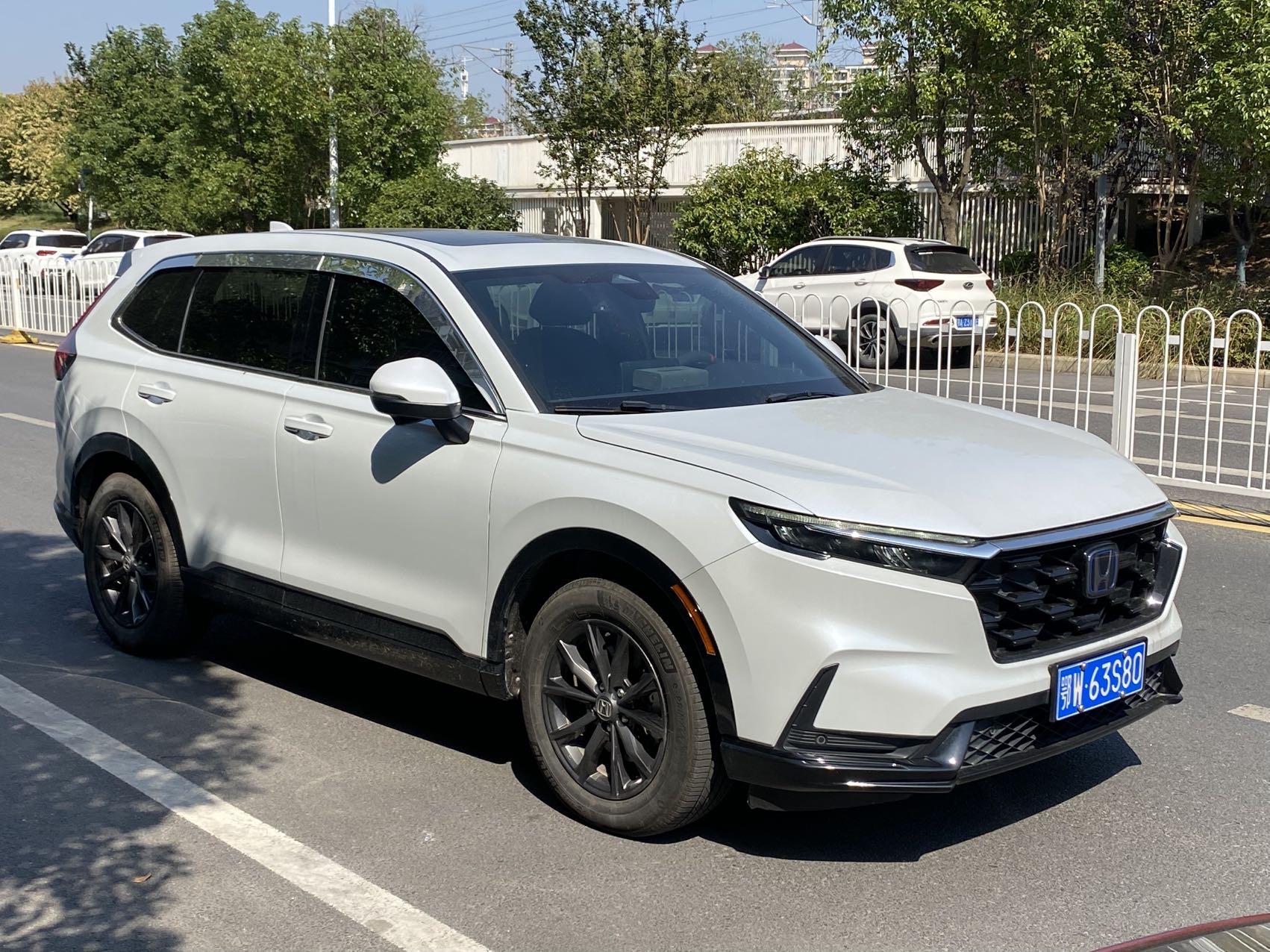 Honda CR-V 2024 car image #3