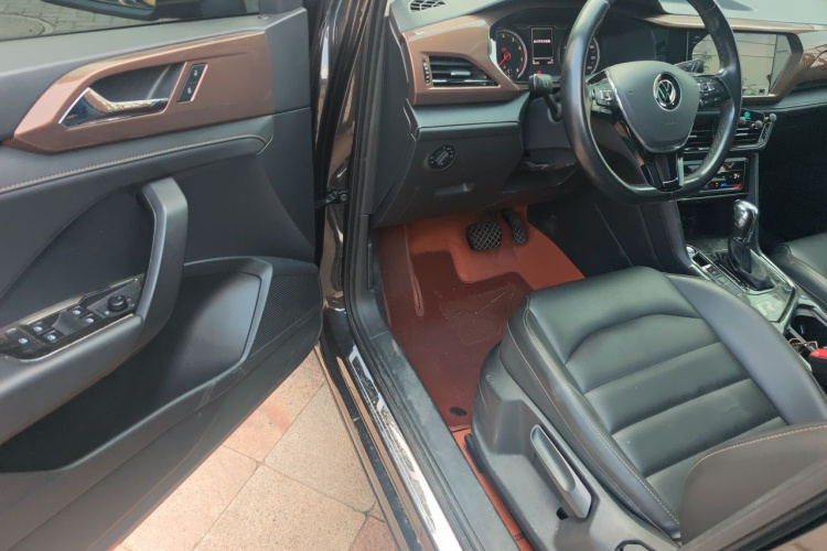 Volkswagen Tharu 2022 #9 Volkswagen Tharu 2022 صورة سيارة #9