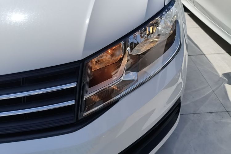 Volkswagen Santana 2021 #23 Volkswagen Santana 2021 car image #23