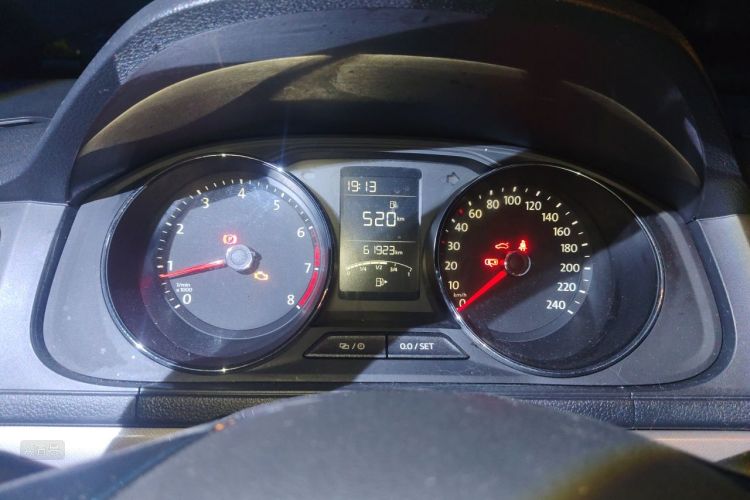 Volkswagen Lavida 2019 car image #13