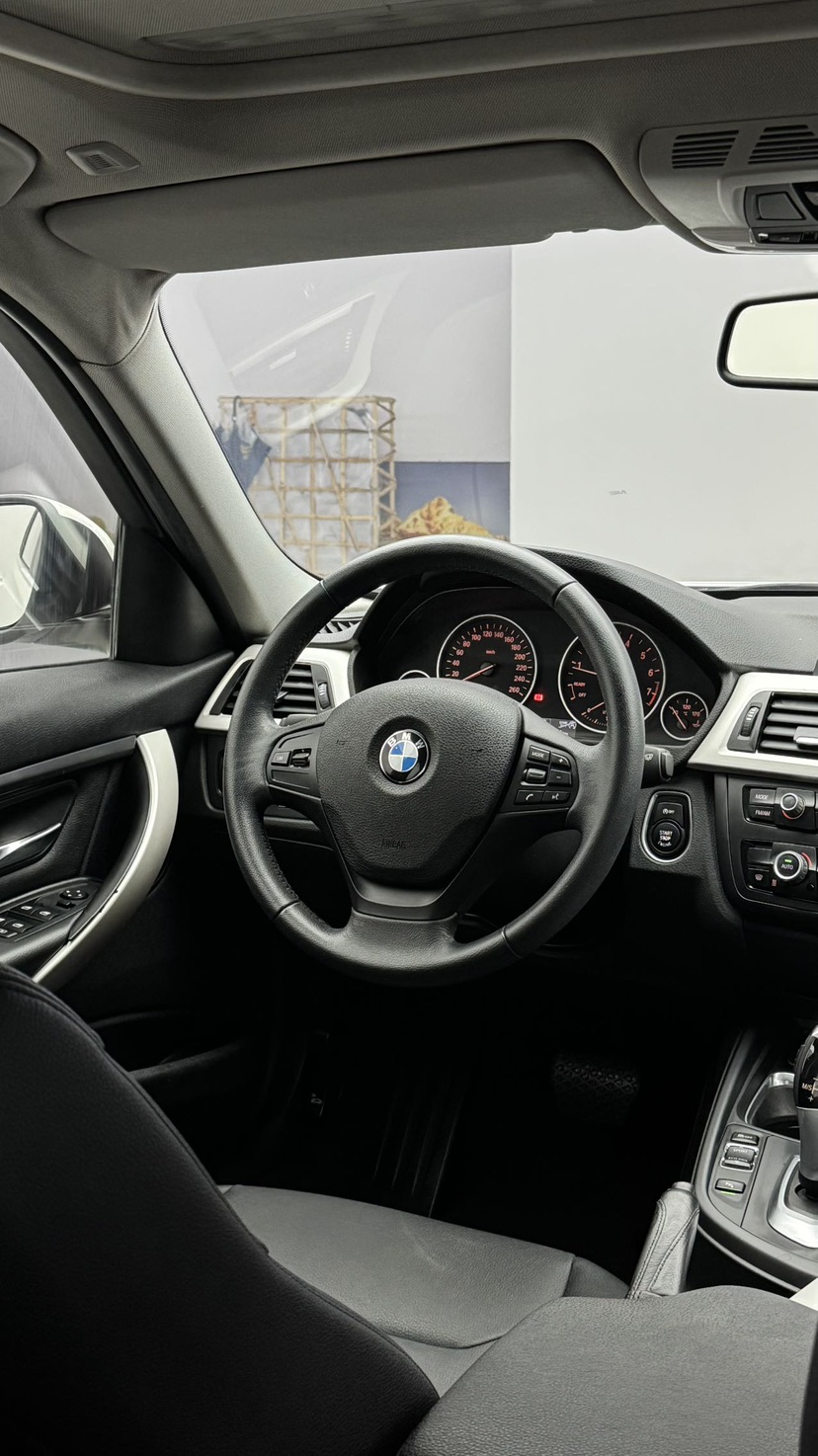BMW 3 Series 2014 #6 BMW 3 Series 2014 car image #6