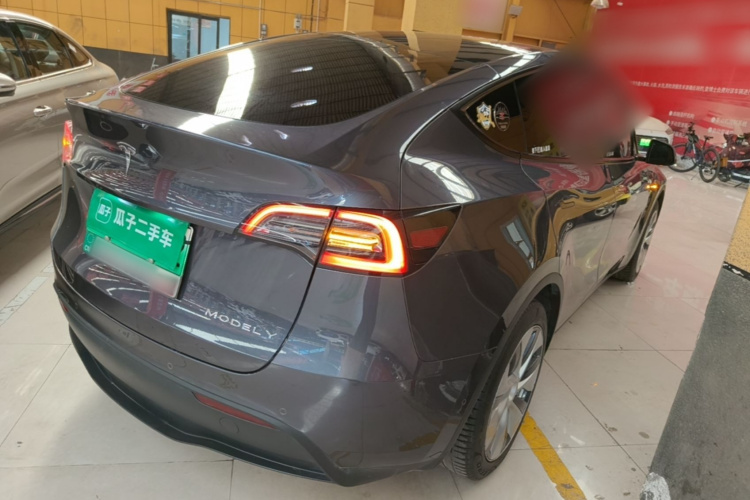 Tesla Model Y 2022 #7 Tesla Model Y 2022 car image #7