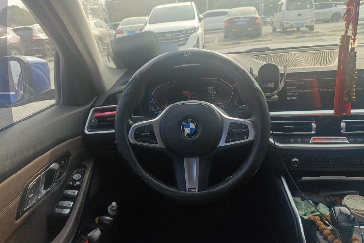 BMW 3 Series 2020 #11 BMW 3 Series 2020 car image #11