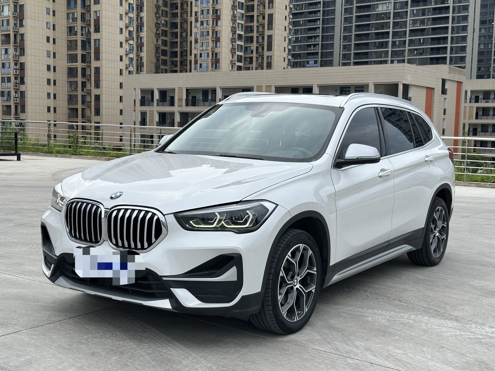 BMW X1 2023 BMW X1 2023 car image