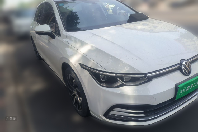 Volkswagen Golf 2022 car image #4
