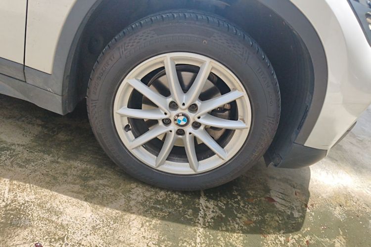 BMW X1 2018 #9 BMW X1 2018 car image #9