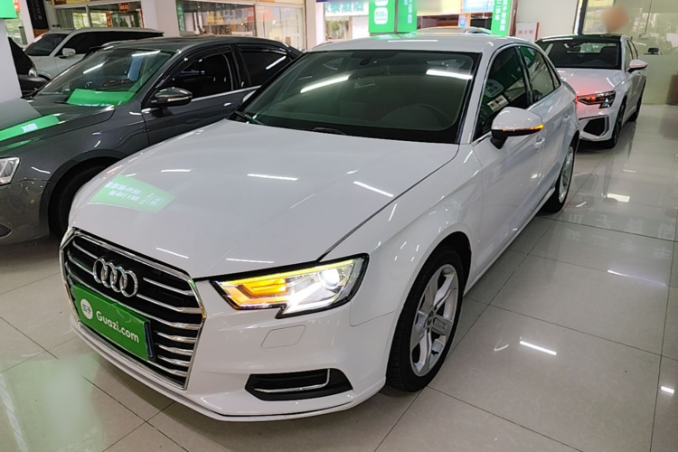 Audi A3 2020 car image #2