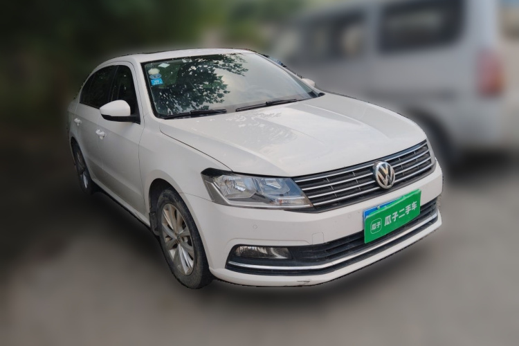 Volkswagen Lavida 2018 car image #4