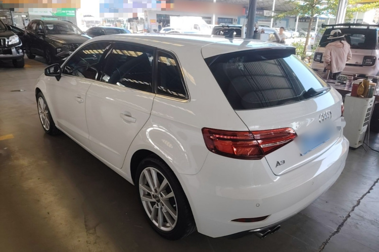 Audi A3 2019 صورة سيارة #5