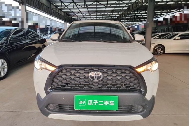 Toyota Corolla Cross 2025 #3 Toyota Corolla Cross 2025 car image #3