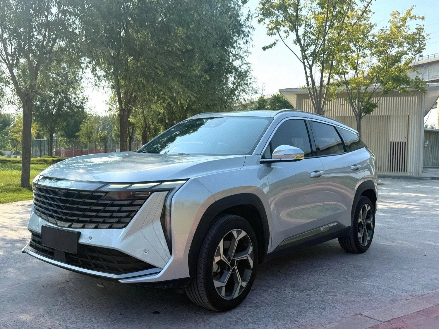 GEELY Boyue L 2023 car image 