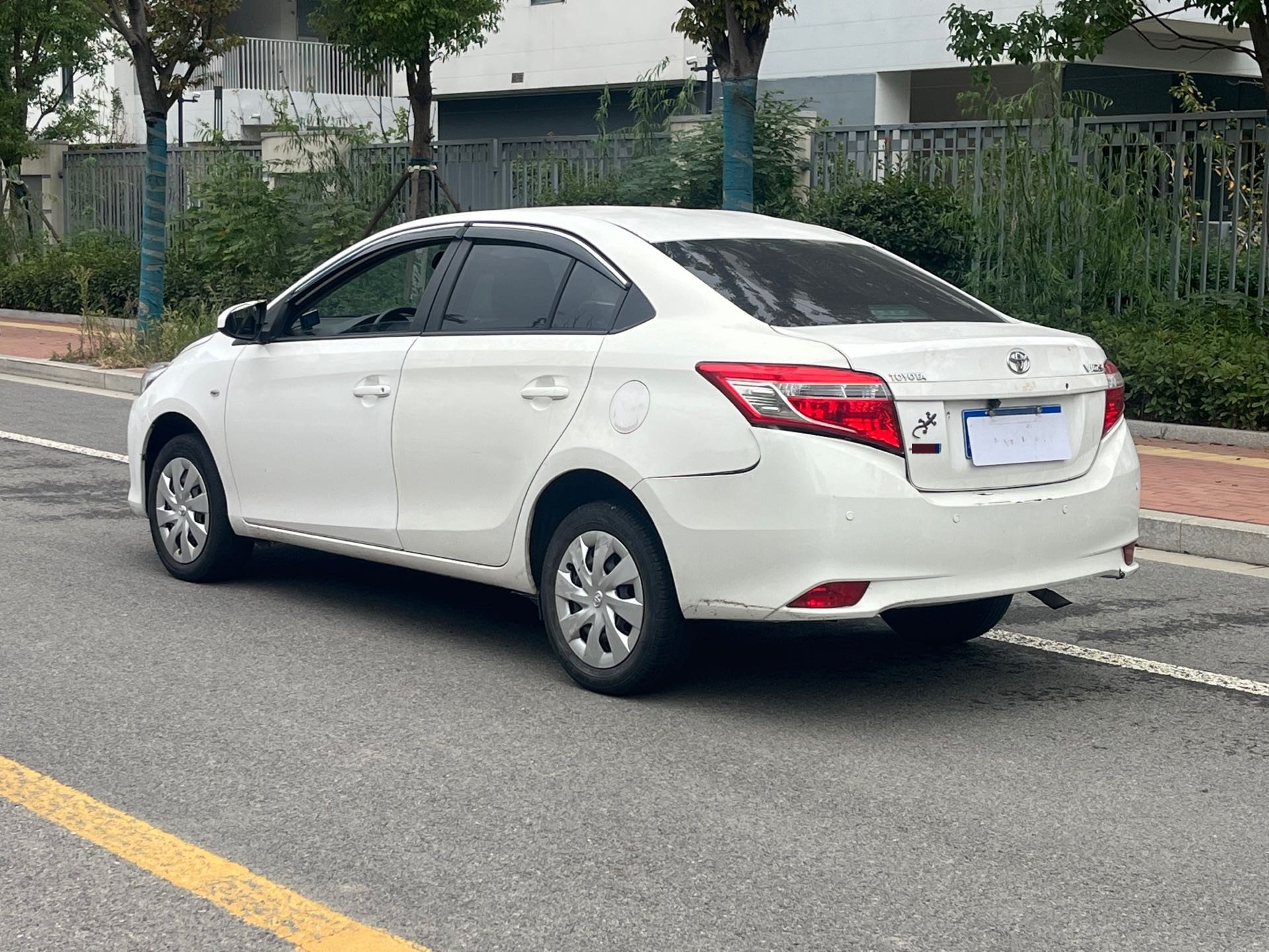 Toyota Vios 2015 #6 Toyota Vios 2015 car image #6