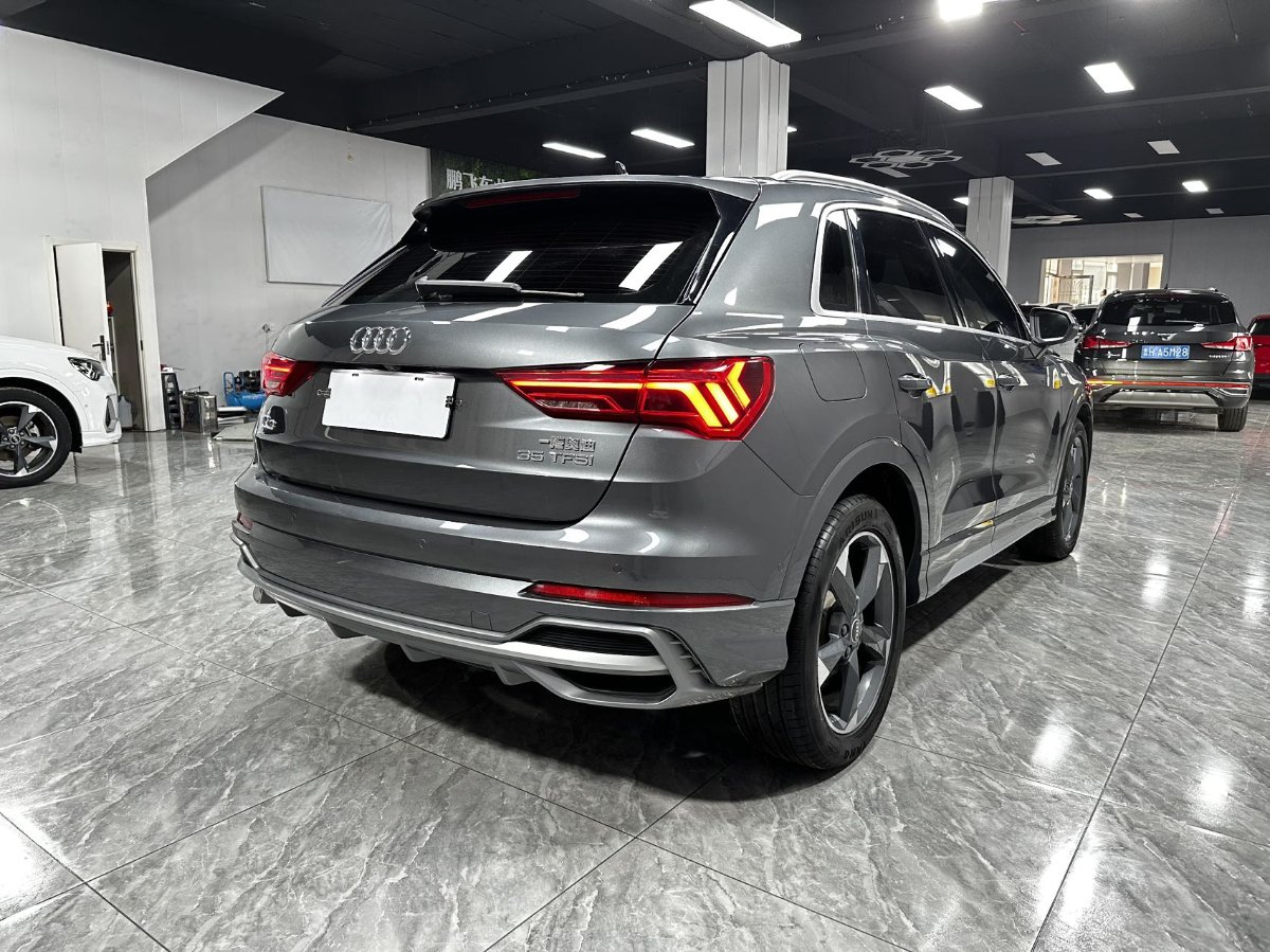 Audi Q3 2022 #7 Audi Q3 2022 car image #7