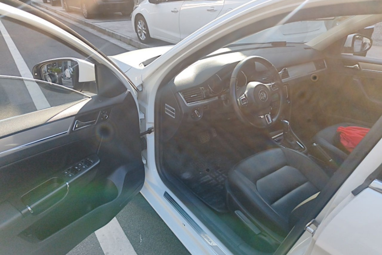 Volkswagen Bora 2015 #9 Volkswagen Bora 2015 image de voiture #9