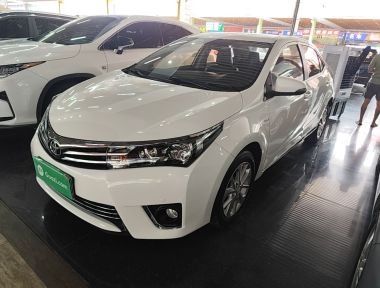 Toyota Corolla 2015 Toyota Corolla 2015 immagine di auto