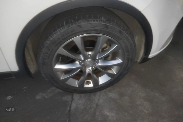 GEELY Emgrand GS 2016 car image #9