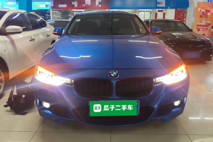 BMW 3 Series 2018 car image #3