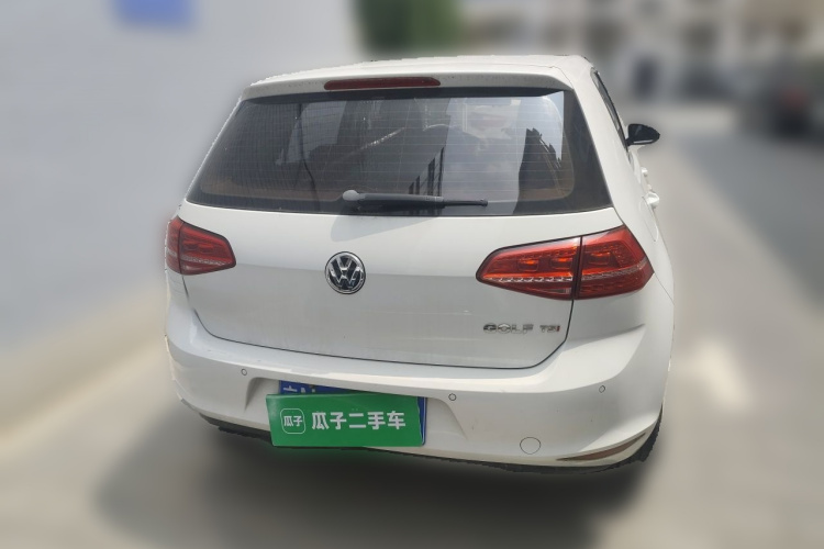 Volkswagen Golf 2015 car image #4