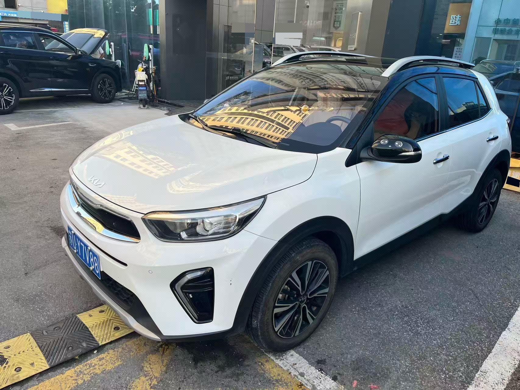 Kia KX1 2023 car image 