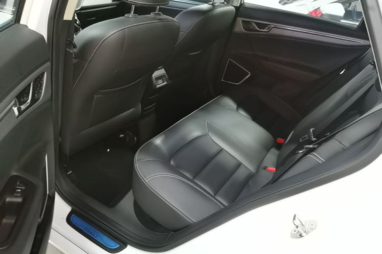 GEELY Emgrand GL 2019 car image #17