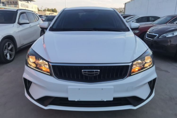 GEELY Emgrand 2021 car image #3