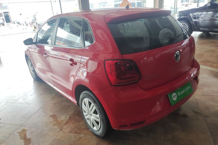 Volkswagen Polo 2015 #5 Volkswagen Polo 2015 car image #5
