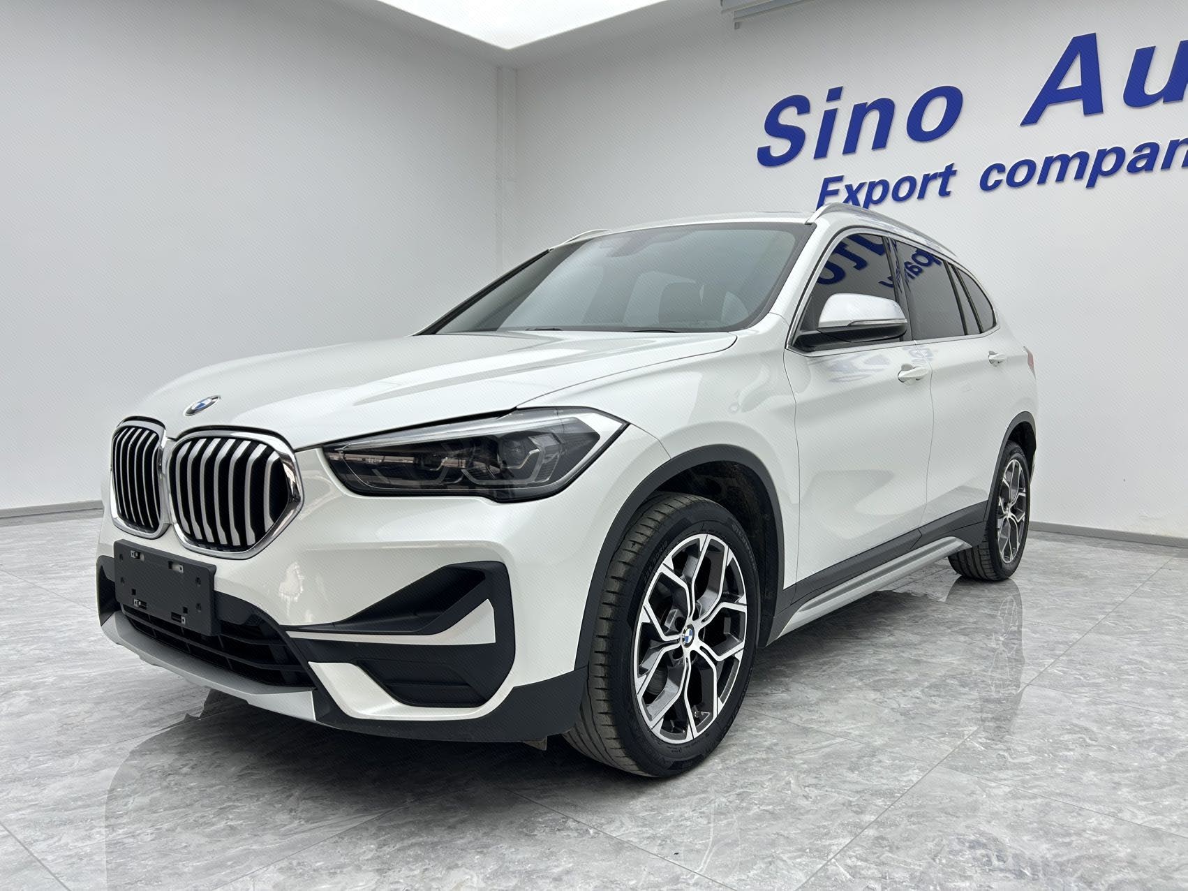 BMW X1 2022 car image 