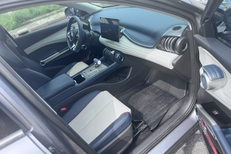 BYD Yuan Plus 2023 изображение автомобиля #27