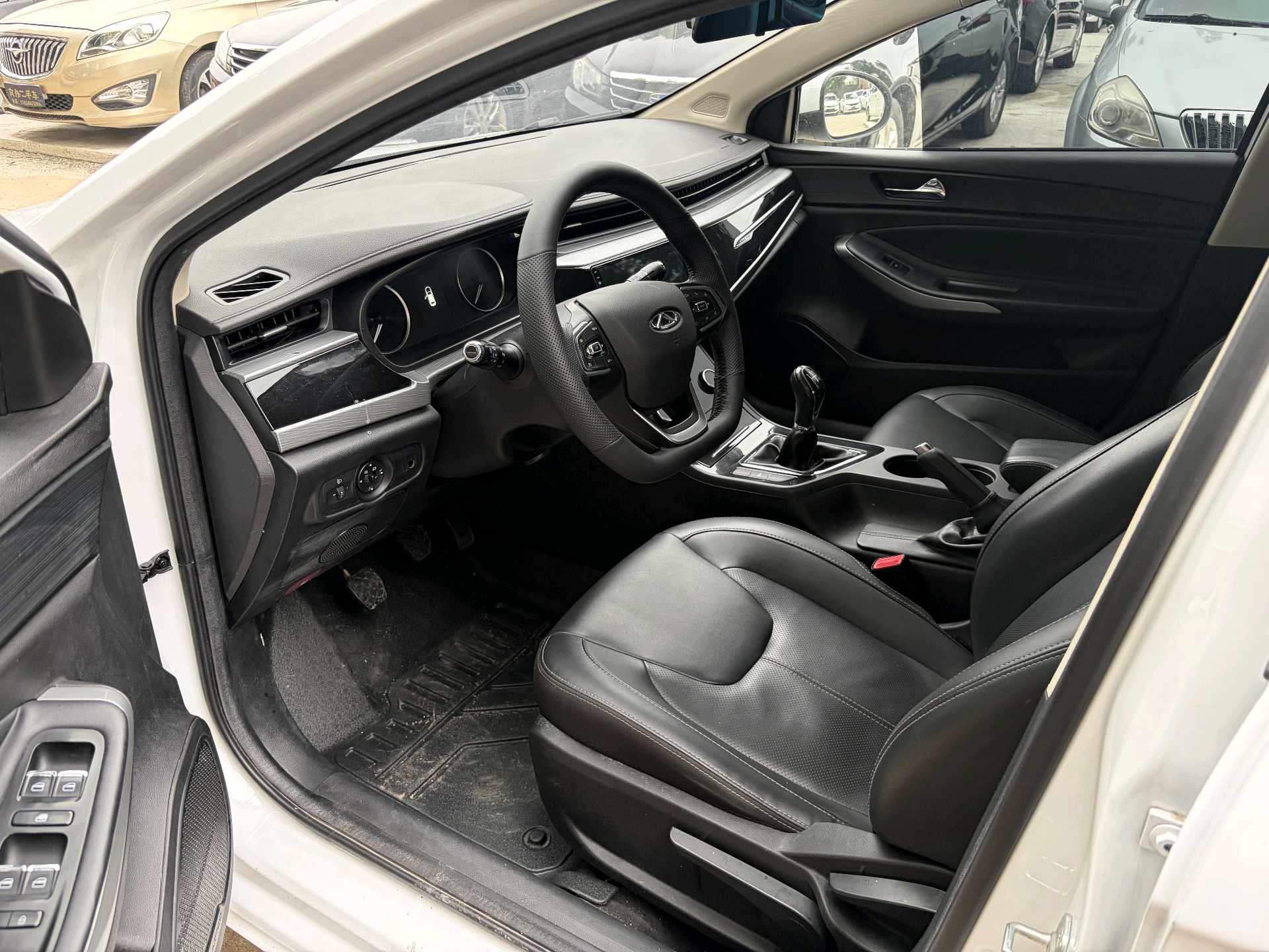 Chery Arrizo 5 2023 car image #8