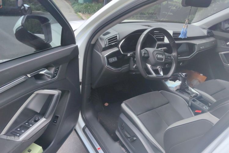 Audi Q3 2021 #18 Audi Q3 2021 immagine di auto #18