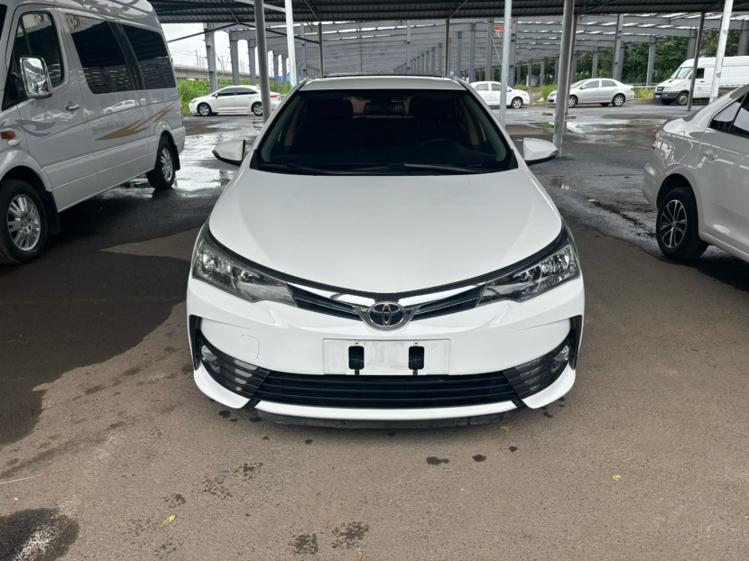Toyota Corolla 2018 car image #2