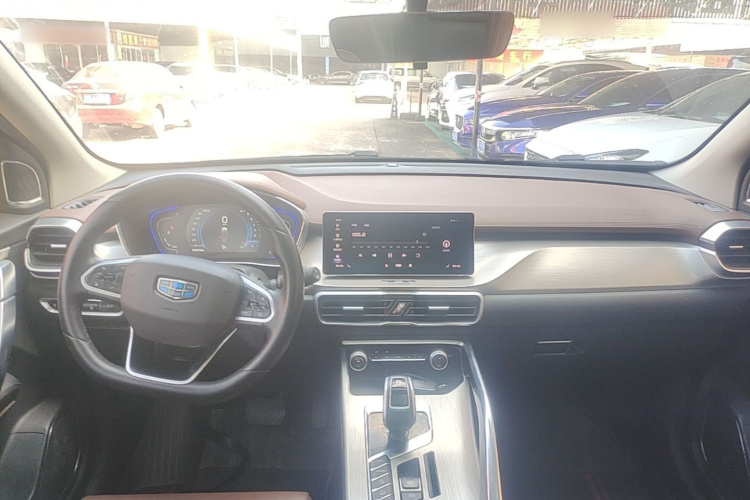 GEELY Coolray 2018 immagine di auto #11