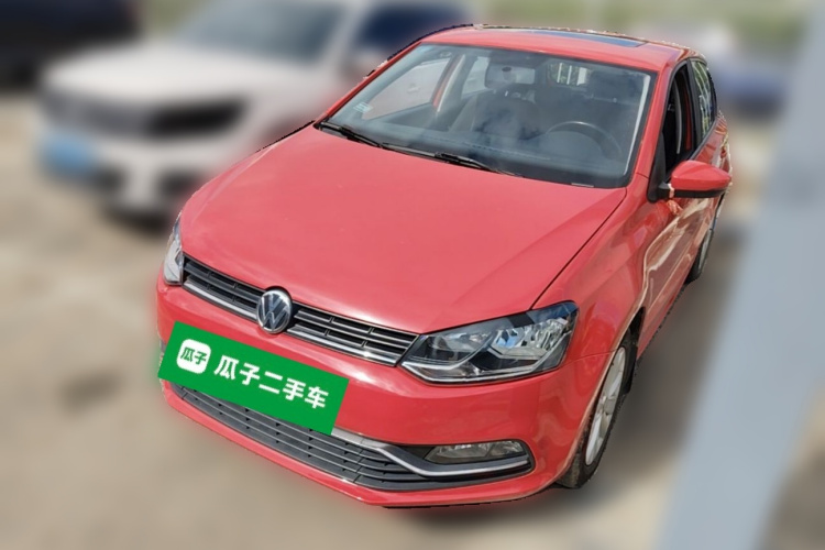 Volkswagen Polo 2016 car image #2