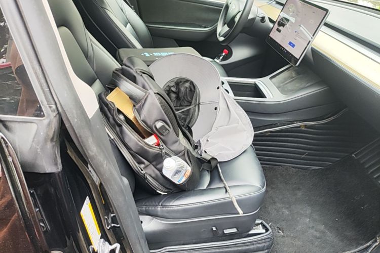 Tesla Model Y 2021 #24 Tesla Model Y 2021 car image #24