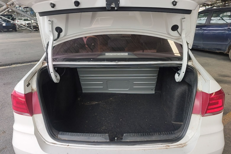 Volkswagen Santana 2018 #21 Volkswagen Santana 2018 car image #21