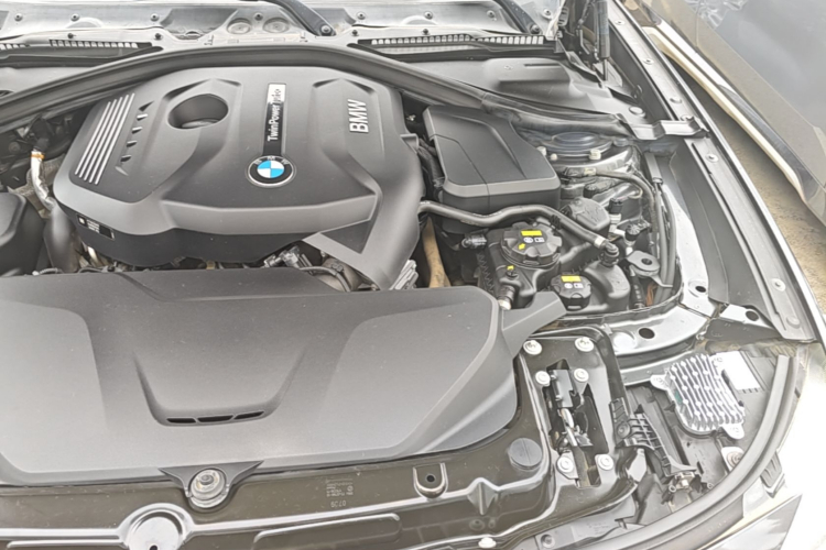BMW 3 Series GT 2019 #24 BMW 3 Series GT 2019 car image #24