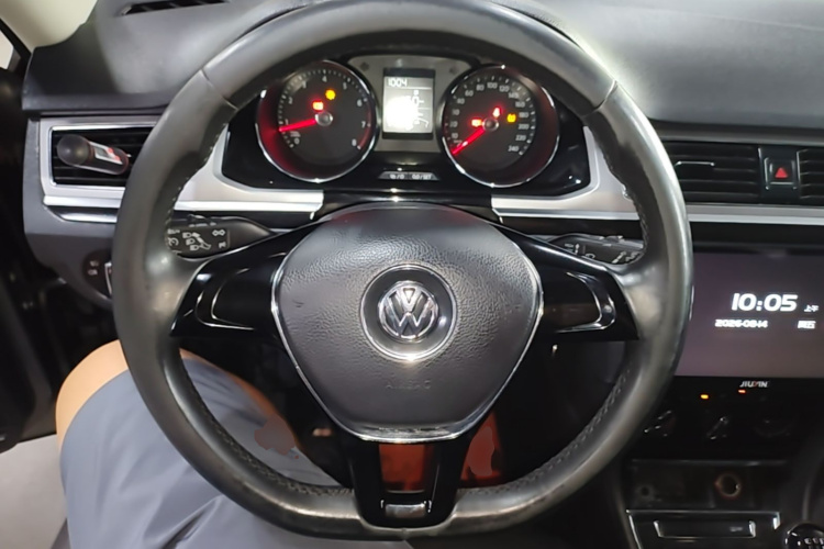 Volkswagen Bora 2016 #15 Volkswagen Bora 2016 car image #15