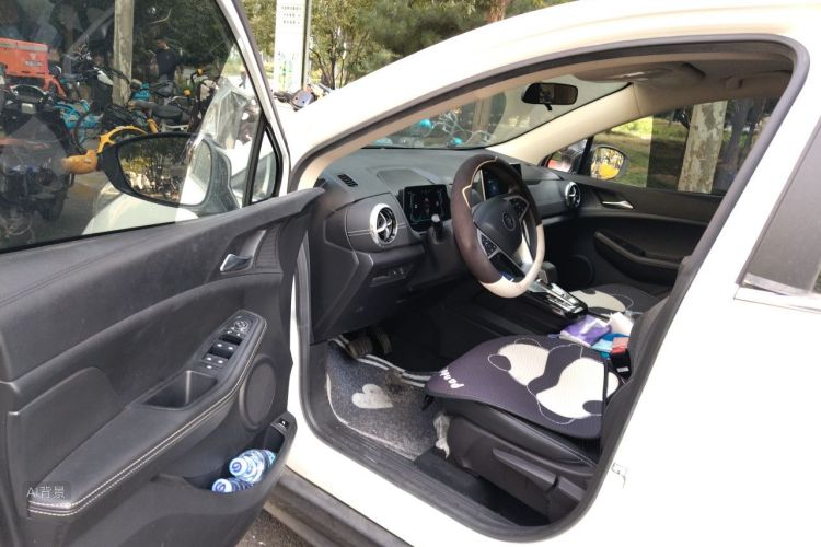 BYD Yuan New Energy 2019 #18 BYD Yuan New Energy 2019 car image #18