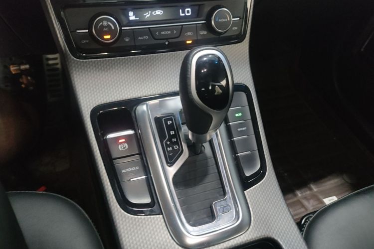GEELY Emgrand GS 2016 #14 GEELY Emgrand GS 2016 car image #14