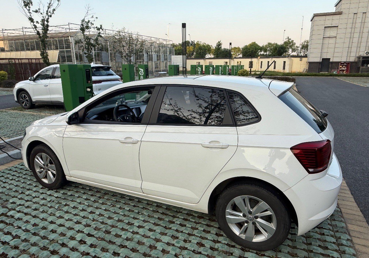 Volkswagen Polo 2020 #5 Volkswagen Polo 2020 صورة سيارة #5