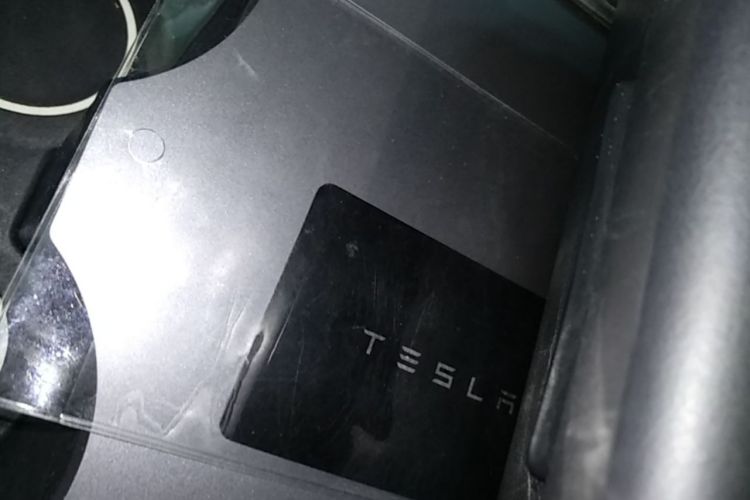 Tesla Model Y 2011 #14 Tesla Model Y 2011 immagine di auto #14