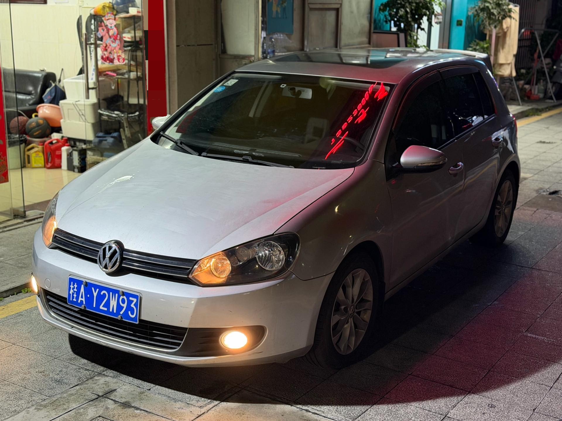 Volkswagen Golf 2012 Volkswagen Golf 2012 car image
