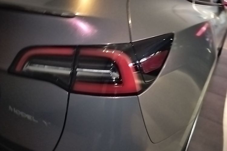 Tesla Model Y 2023 #8 Tesla Model Y 2023 immagine di auto #8