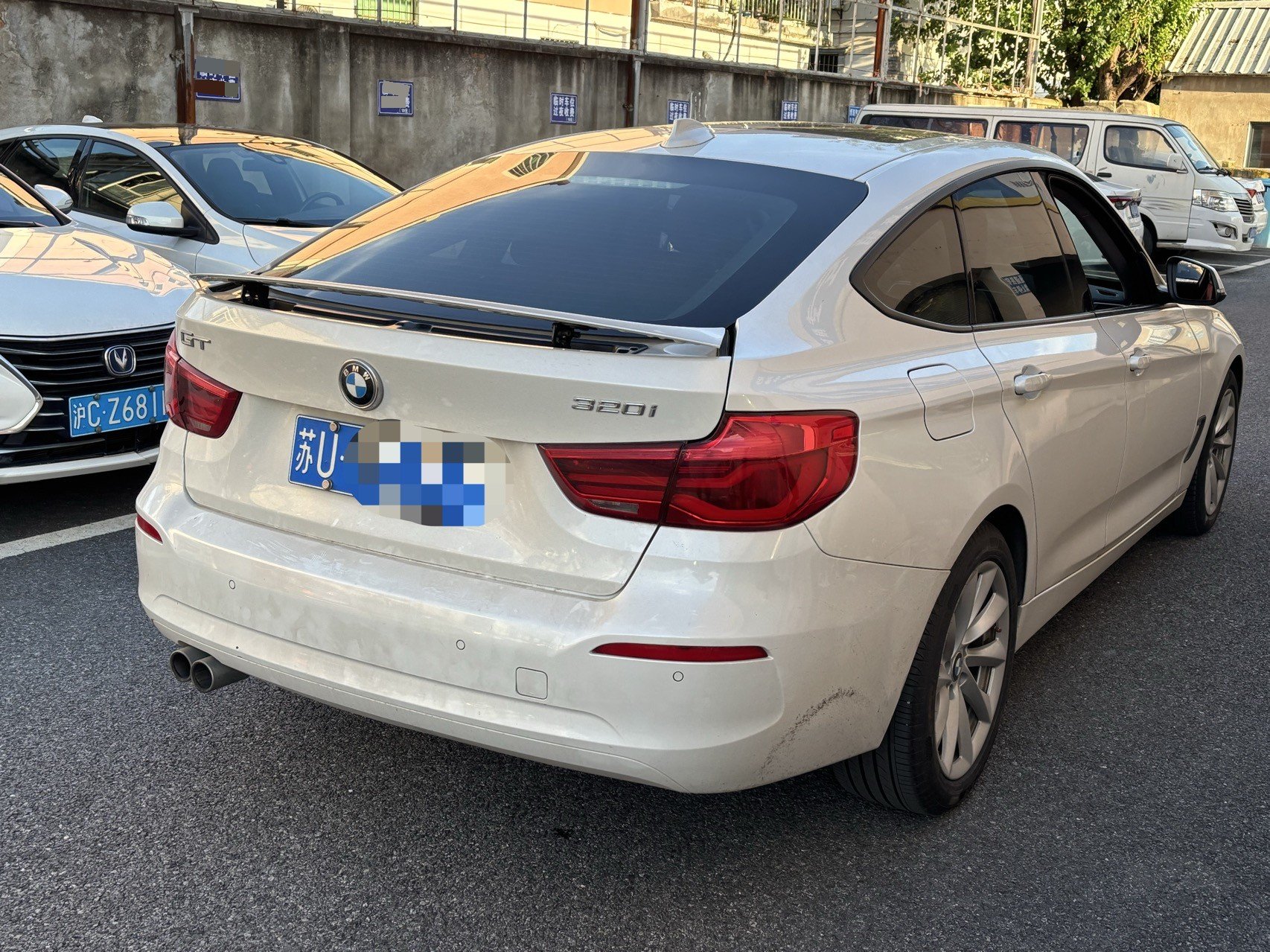 BMW 3 Series GT 2017 imagem de carro #8