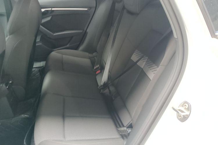 Audi A3 2023 immagine di auto #17