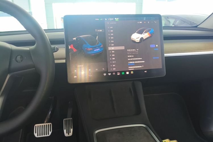 Tesla Model Y 2022 #13 Tesla Model Y 2022 car image #13